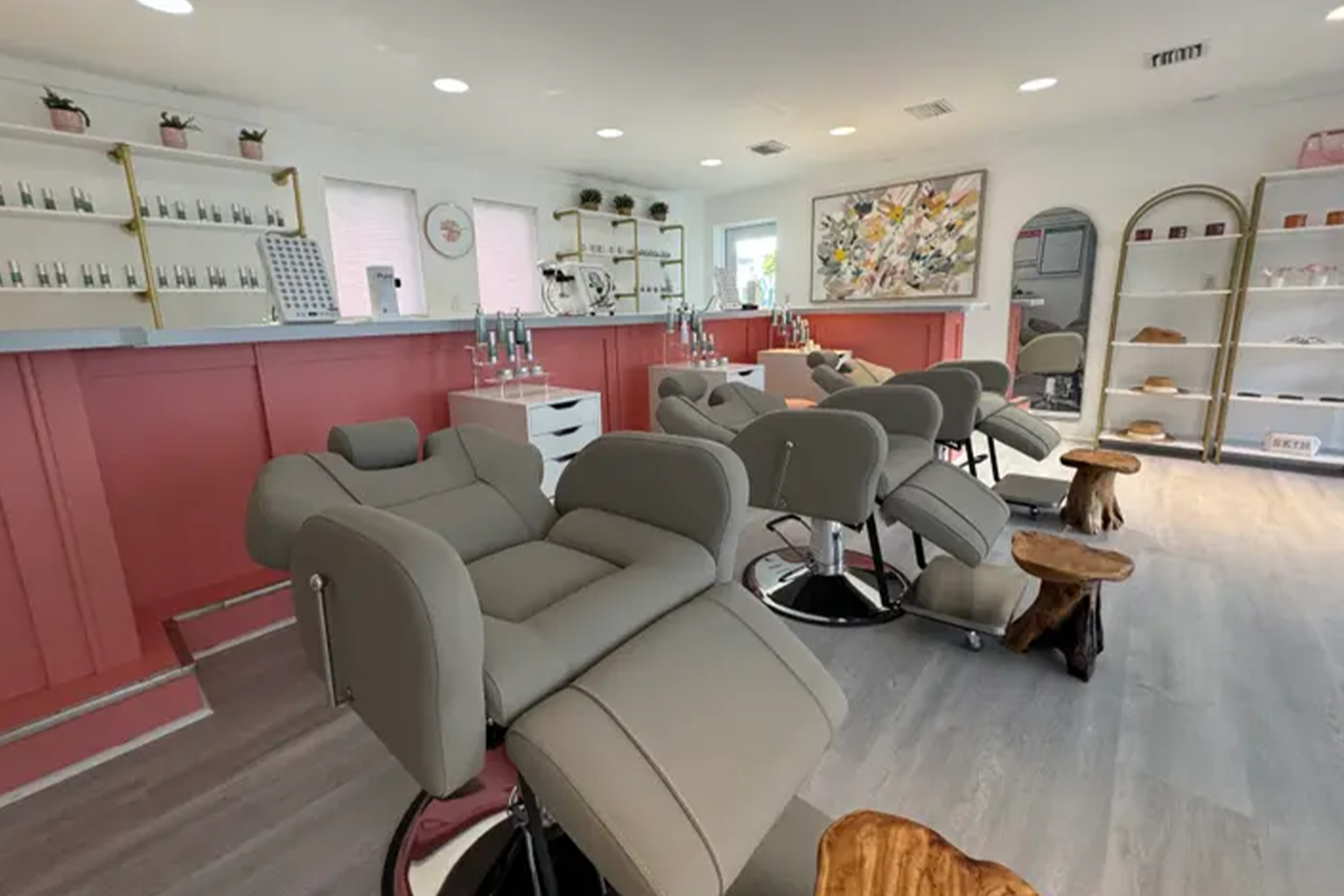 Path: eséna Facial Bar Debuts in Downtown Oakland Park 1 Press 2